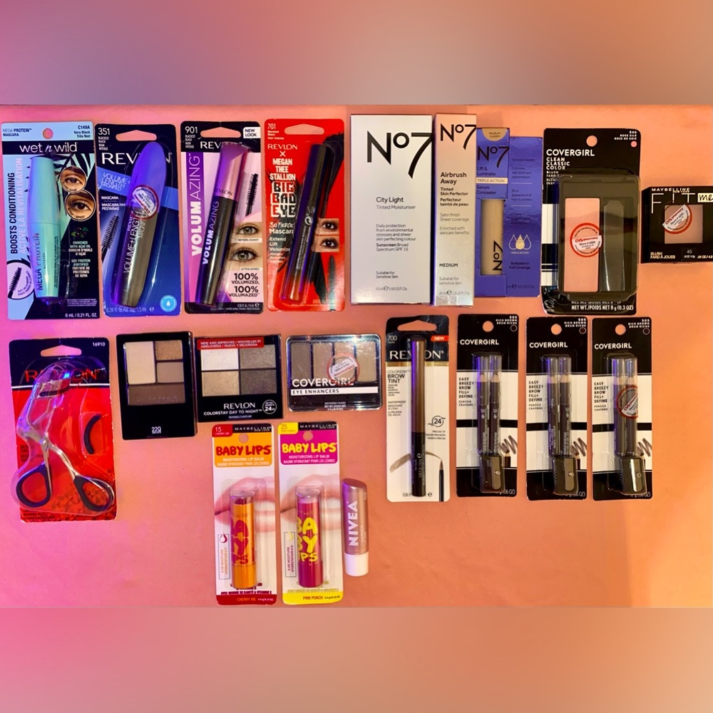 Nice Big Nwt Makeup Bundle
